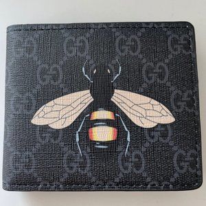 Guccie GG Supreme Bee Wallet